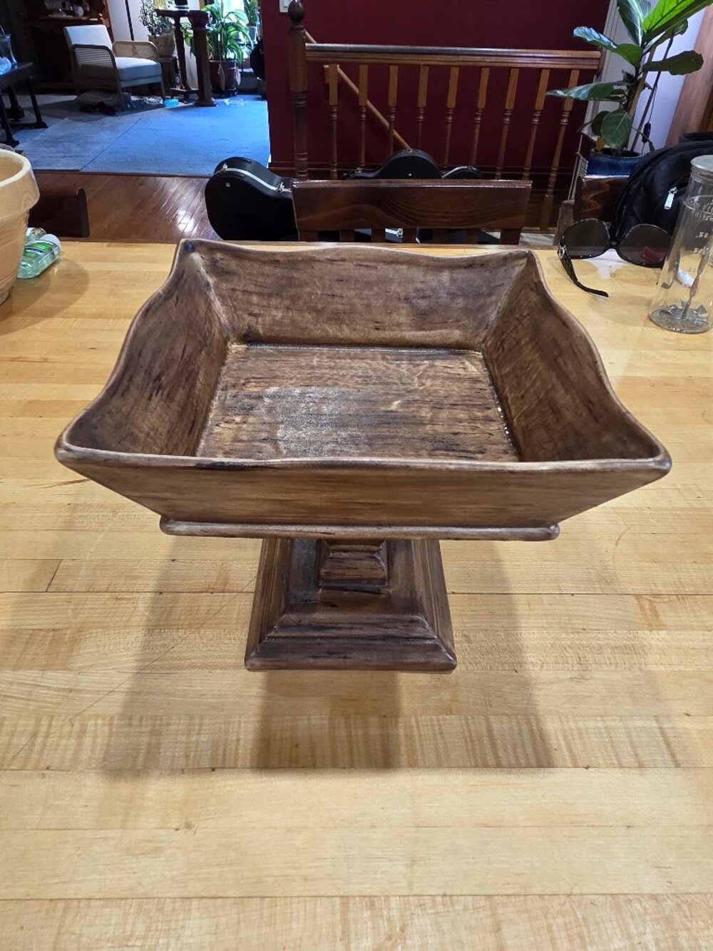 Large Vintage Atlantic Mold Faux Bois Ceramic Pedestal Centerpiece